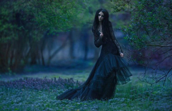 Model In Amazing Black Dress