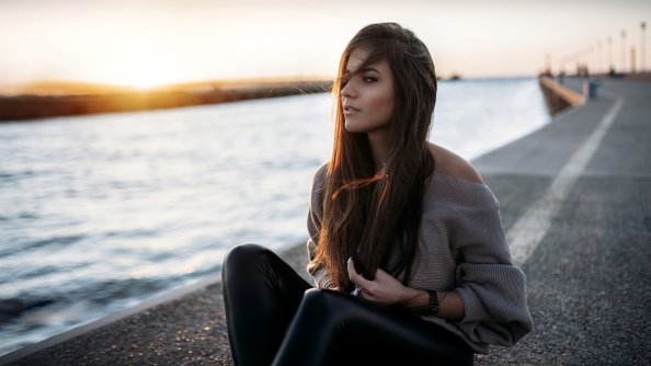 Brunette Model Depth Of Field 4k