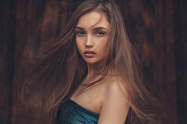 Women Portrait Depth Of