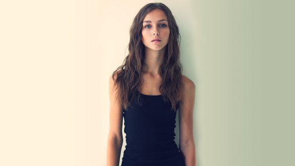 Rachael Leigh Cook Latest