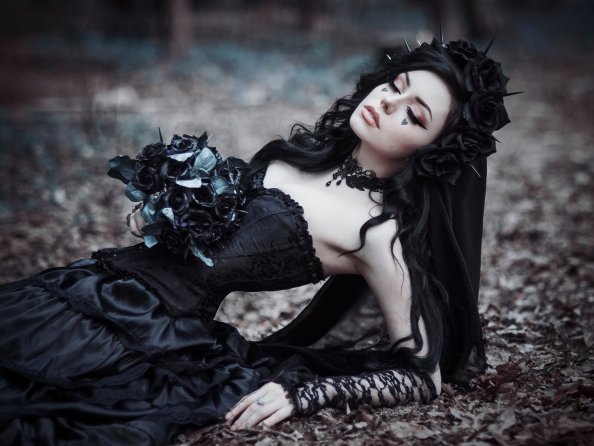 Gothic Black Bride