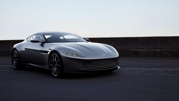 Aston Martin DB10