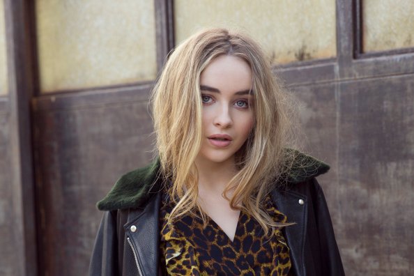 Sabrina Carpenter 4k 2017