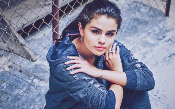 Selena Gomez 12