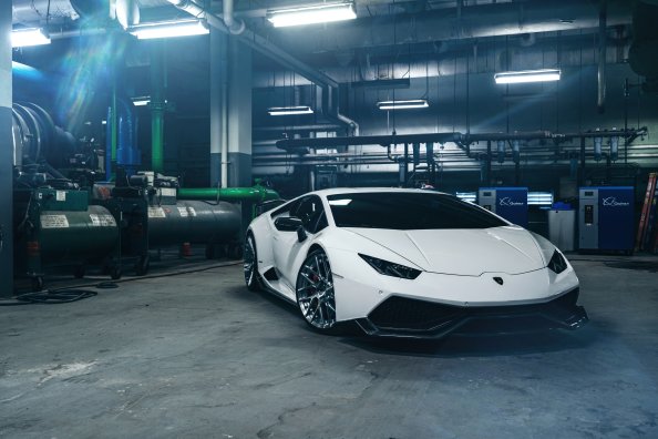 Lamborghini Huracan 8k Photography
