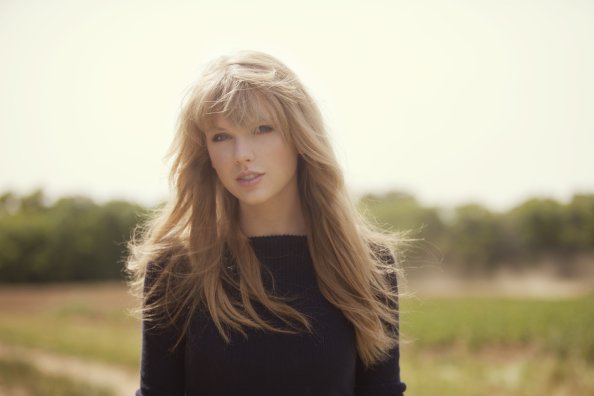 Taylor Swift 8k 2020