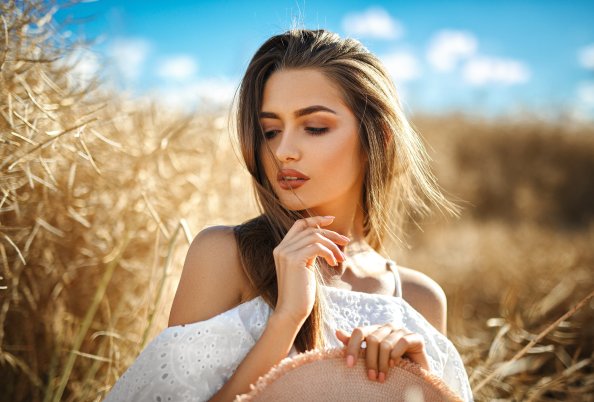 Goregous Model Field 5k
