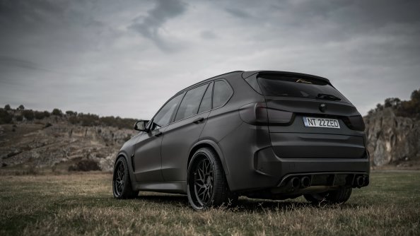Z Performance BMW X5 Black Matte Rear