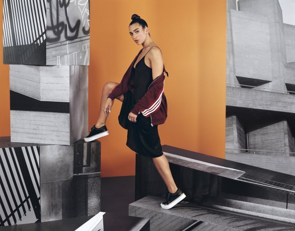 Dua Lipa 5k Footlocker