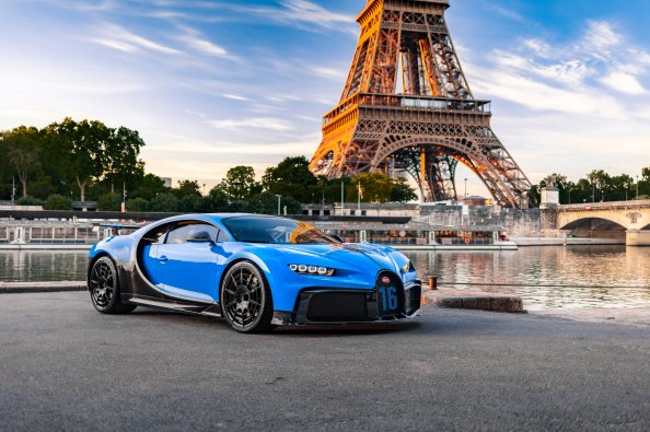 Bugatti Chiron Pur Sport 8k