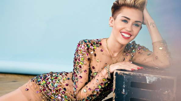 2016 Miley Cyrus