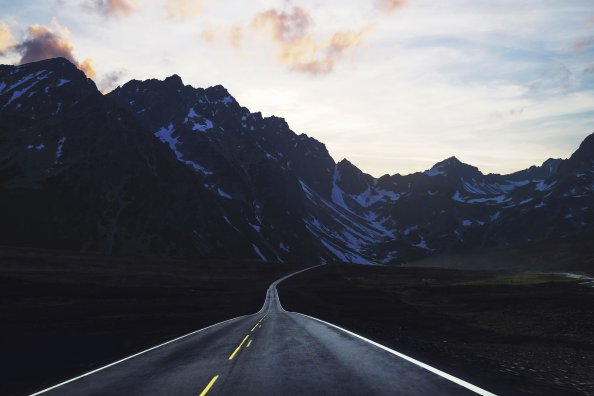 Road To Mountains 4k