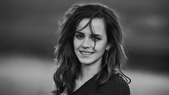 Emma Watson Monochrome 5k
