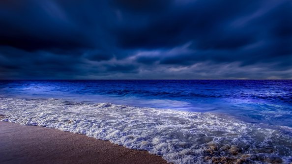 Sea Shore Waves At Night Time 4k