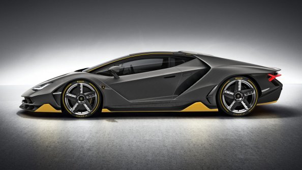 Lamborghini Centenario Side View