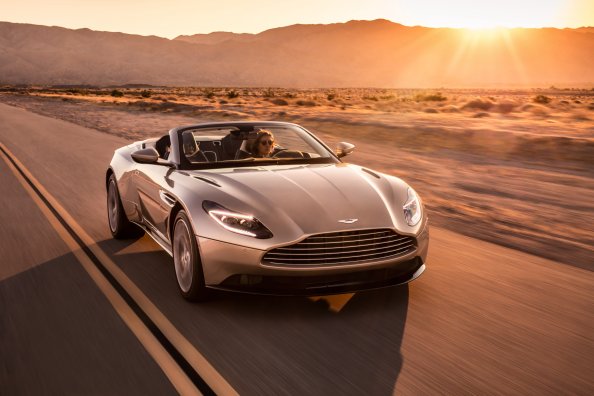 2018 Aston Martin Db11 Volante Front