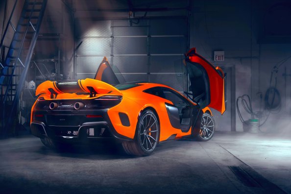 Mclaren Doors Up Modified Exhausts