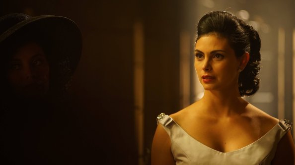 Morena Baccarin Gotham