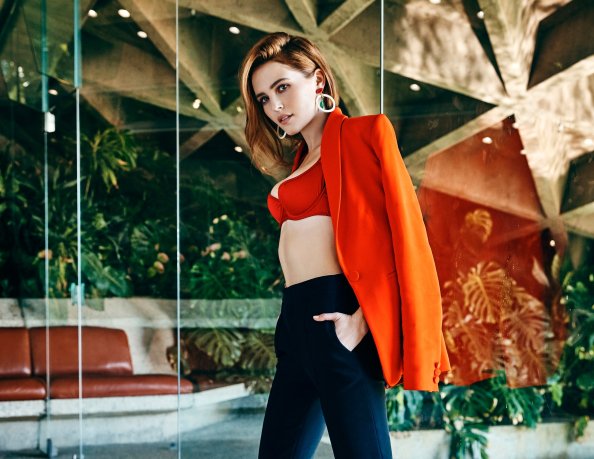 2016 Zoey Deutch Celebrity