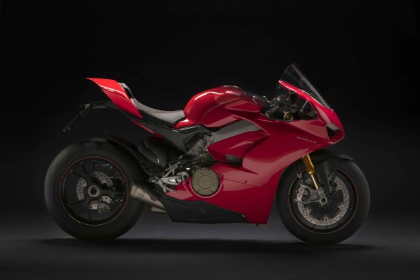 Ducati Panigale V4 8k