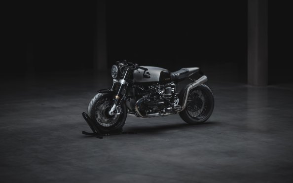 BMW R9T