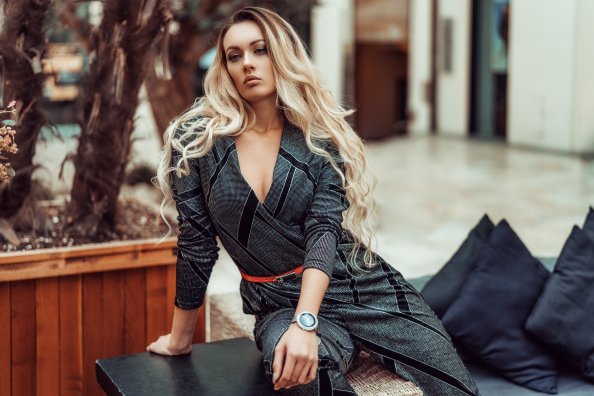 Sitting Blonde Girl Outdoor 4k