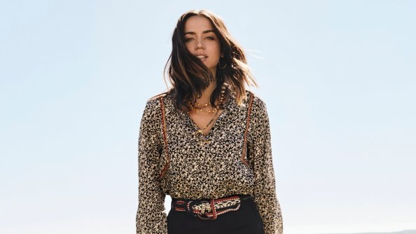 Ana De Armas Brunette 2021