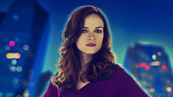Danielle Panabaker As Caitlin In Flash Poster