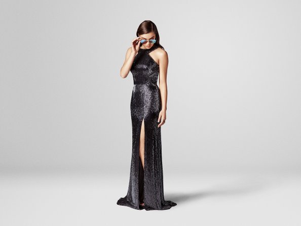 Hailee Steinfeld Prive Revaux