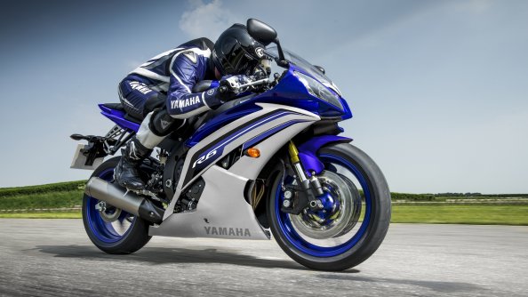 Yamaha R6