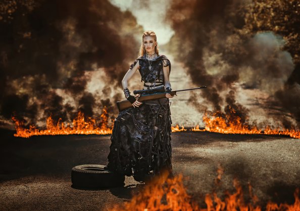 Girl With Guns Apoclyptic Weapon 4k