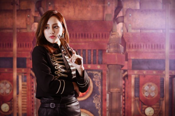 Asian Girl With Pistol Cosplay 4k