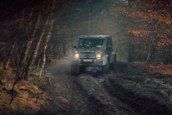 Mercedes G500 4x4 Off Roading 5k