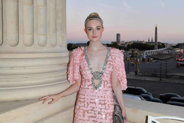 Elle Fanning 2017 5k
