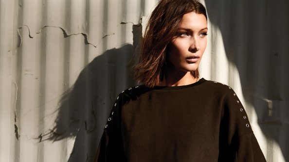 Bella Hadid Penshoppe 8k