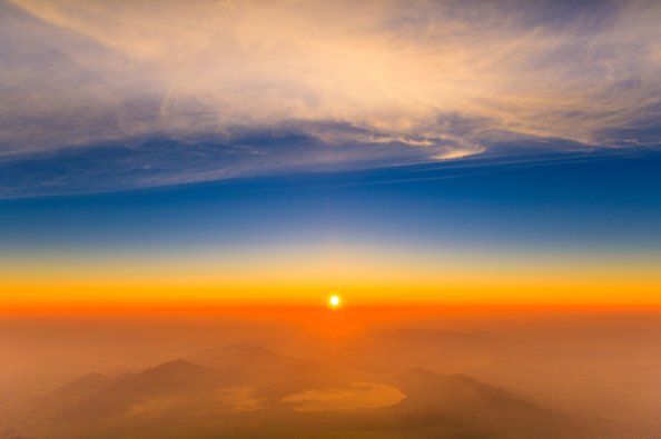 Sunset View From The Top Of Mountain 5k