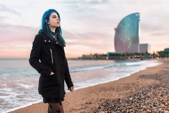 Girl Teal Hair Colour 5k