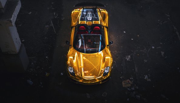 Porsche Spyder Gold