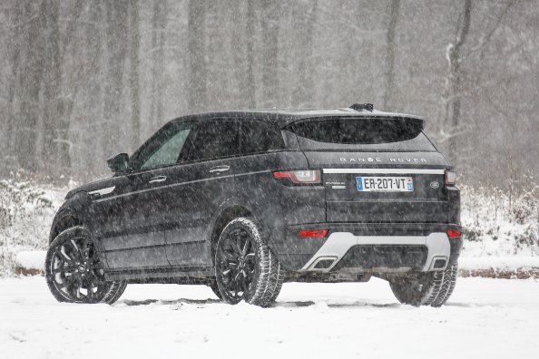 Range Rover Evoque Autobiography Si4 Back View