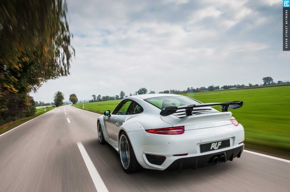 Porsche 911 Flash