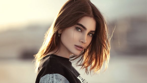 Woman Outdoors Brunette 5k