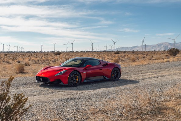 2022 Maserati MC 20 Coupe 5k