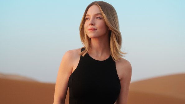 Sydney Sweeney Beauty Visual Louis Canada