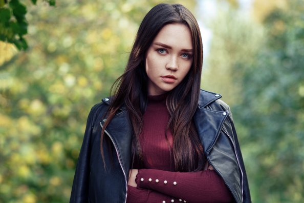 Girl Jacket Glance Brown Haired 4k