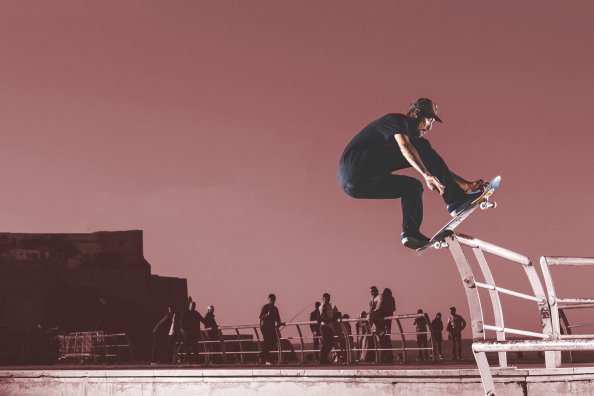 Skateboard Stunting Man 4k