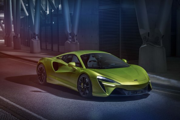 2021 McLaren Artura 10K