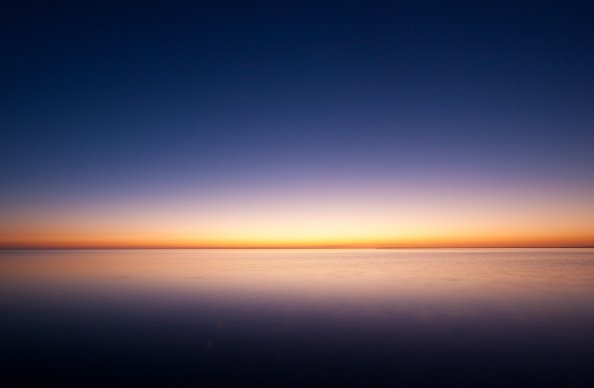 Sunrise Ocean Minimalism Simple Background