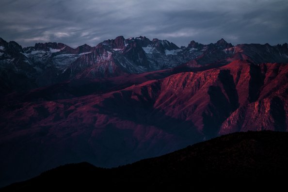 Red Mountain Range Highlands 8k