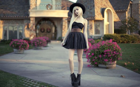 Girl Strapless Dress