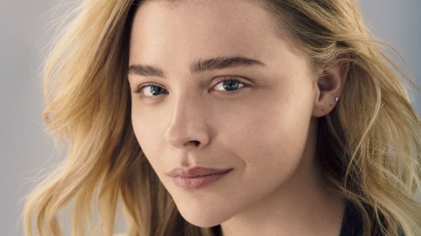 Chloe Grace Moretz No Makeup Challenge 5k